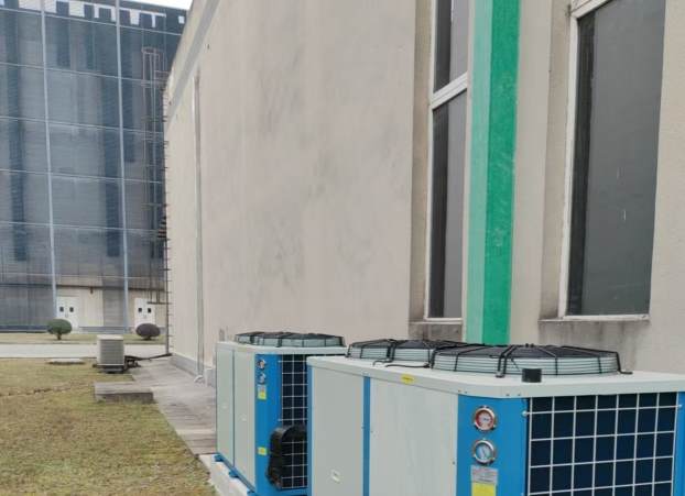 冷庫里面能睡覺嗎？安全風險與享寧制冷解決方案全解析