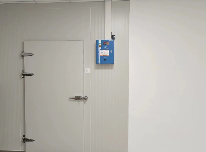 冷庫(kù)會(huì)長(zhǎng)蛆嗎？揭秘冷庫(kù)衛(wèi)生隱患與科學(xué)解決方案