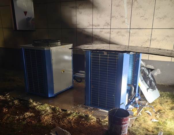 冷庫用什么燈泡耐用？選對燈型+安裝細(xì)節(jié)全解析