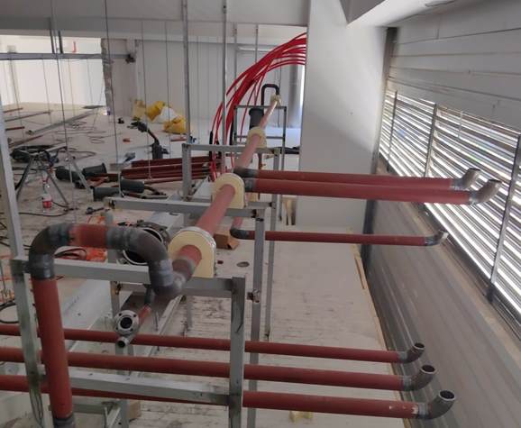 冷庫(kù)存放貨物怎么收費(fèi)？全面解析收費(fèi)模式與影響因素